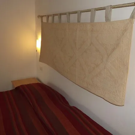 Apartment Yellon House Santa Maria Navarrese